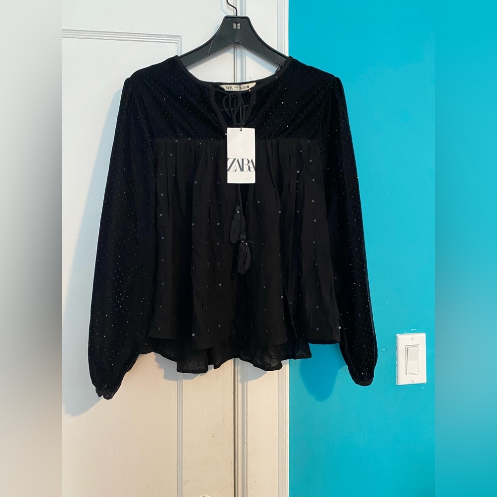 Zara long sleeve shirt for women size M color black new
